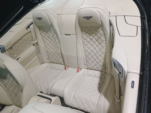 Used 2017 Bentley Continental GT AWD/4WD image 24