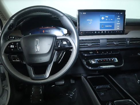Certified 2023 Lincoln Corsair Reserve AWD/4WD image 28