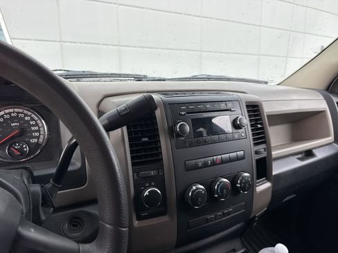Used 2012 RAM 1500 ST w/ ST Popular Equipment Group AWD/4WD image 10