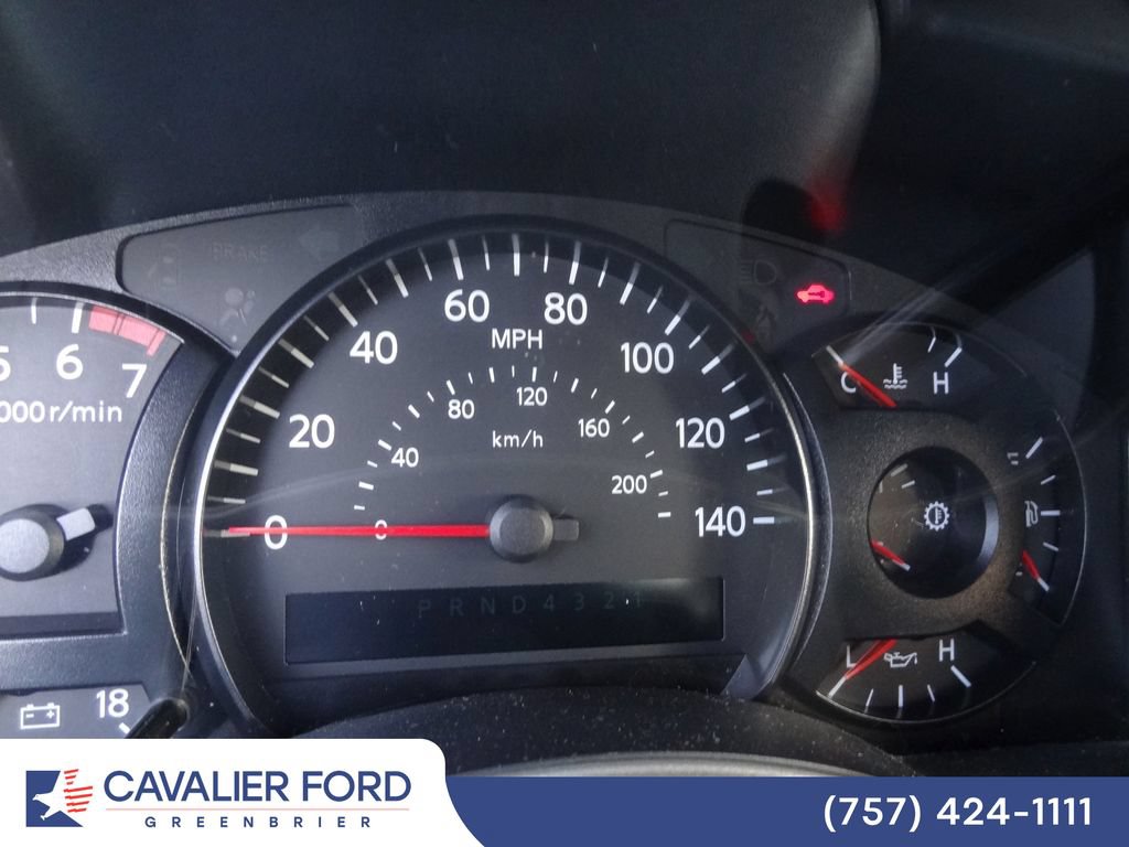Used 2004 Nissan Titan SE AWD/4WD image 9