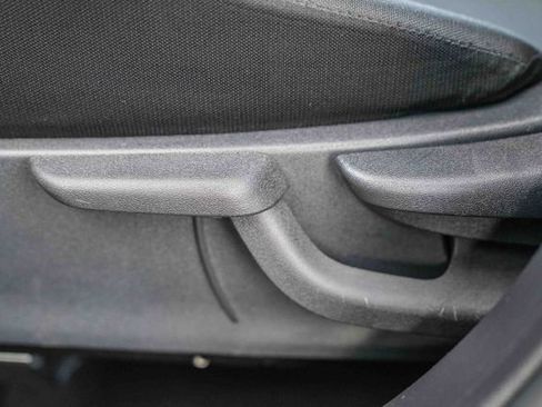 Used 2023 Nissan Kicks S image 22