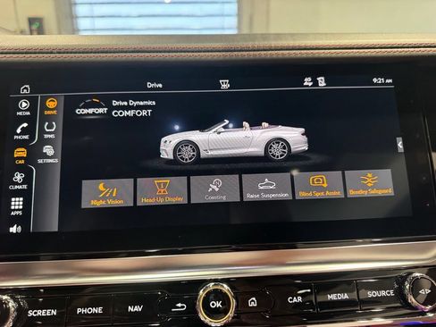 Used 2020 Bentley Continental GT AWD/4WD image 26