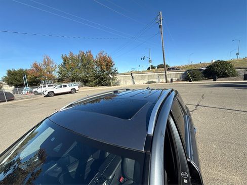 Used 2018 Mercedes-Benz GLE 350 w/ Premium 1 Package image 13