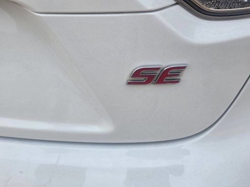 Used 2021 Toyota Corolla SE image 10