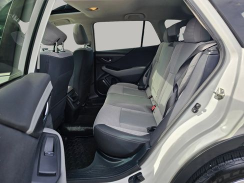 Used 2021 Subaru Outback Premium image 23