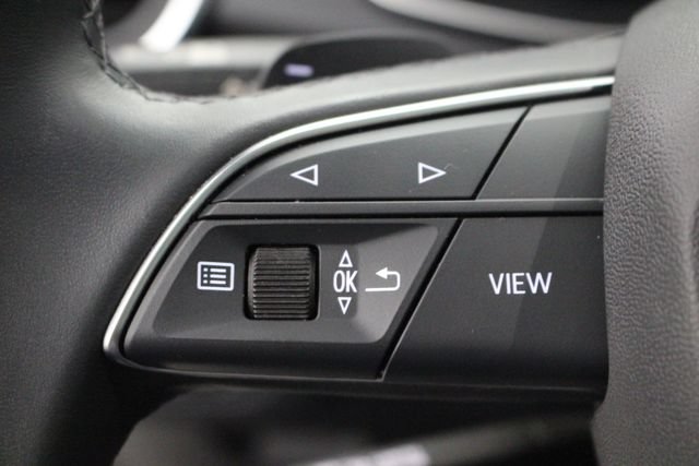 Used 2023 Audi Q5 2.0T Premium Plus w/ Premium Plus Package AWD/4WD image 13