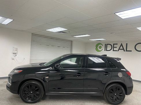 Used 2020 Mitsubishi Outlander Sport ES image 8