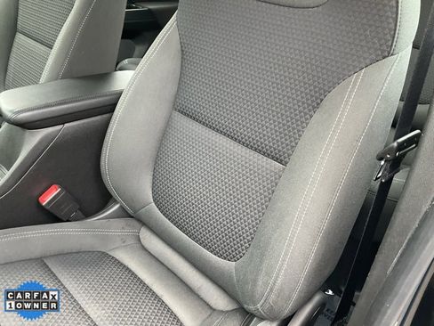 Used 2022 Chevrolet Bolt LT image 15