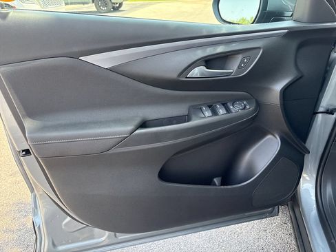 New 2026 Buick Envista Preferred FWD image 11