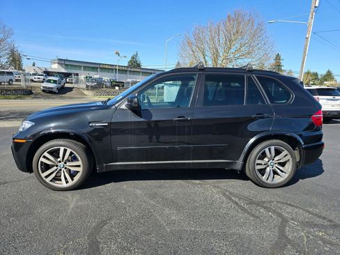 Used 2013 BMW X5 M image 2