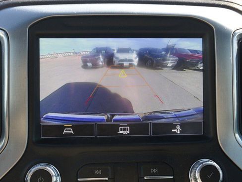 Used 2021 GMC Sierra 1500 SLT w/ SLT Premium Plus Package AWD/4WD image 25