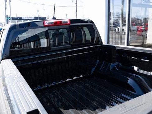 New 2026 GMC Canyon Elevation w/ Convenience Package image 7