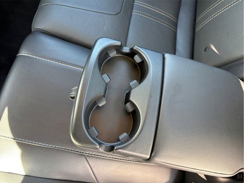 Used 2014 Ford Focus SE w/ Equipment Group 201A image 30