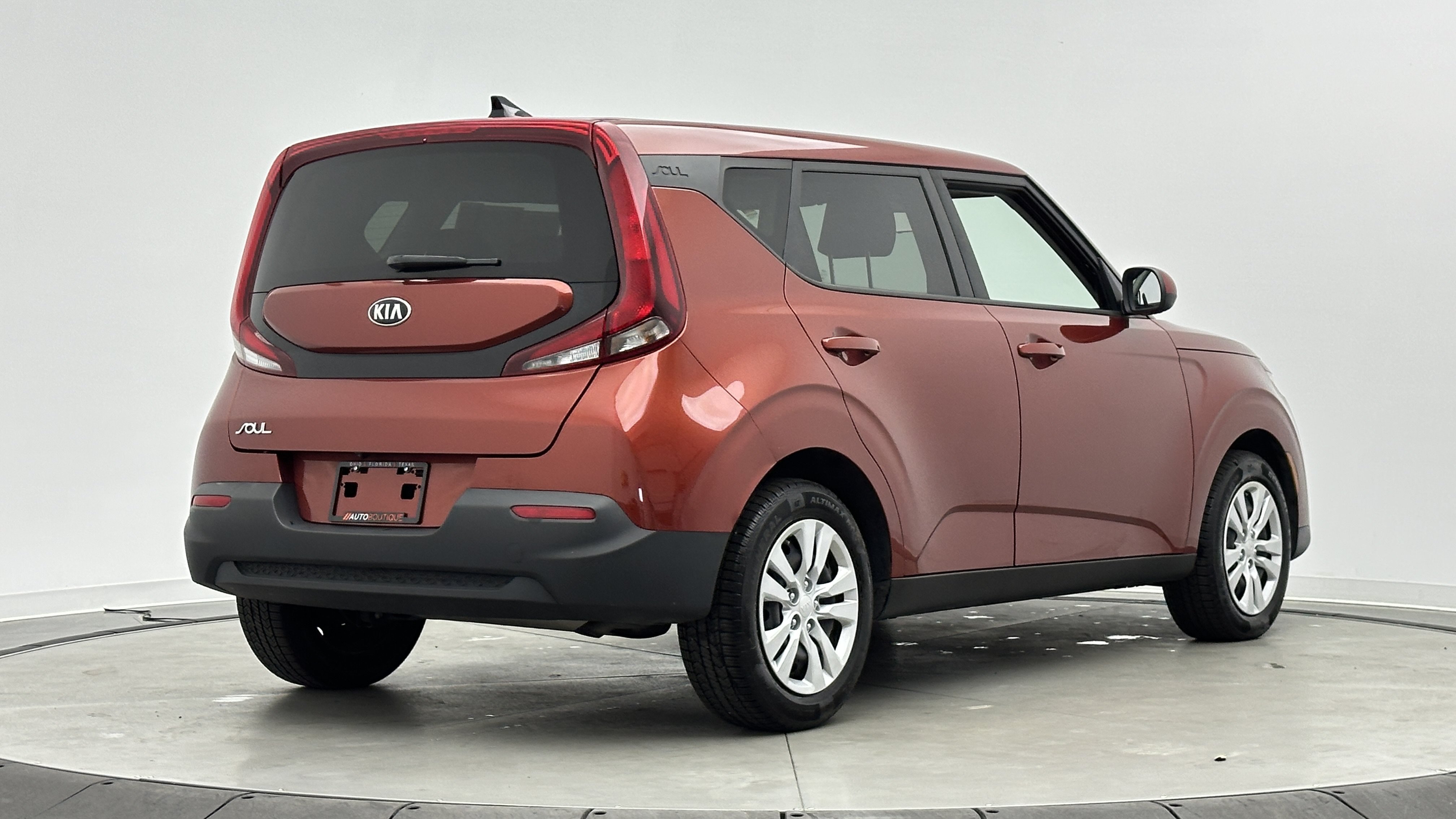 Used 2020 Kia Soul LX FWD image 7