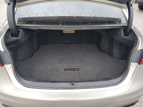 Used 2014 Toyota Avalon XLE Touring image 7