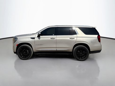 Used 2022 GMC Yukon SLT w/ SLT Premium Package RWD image 4