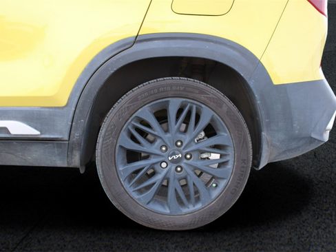 Used 2023 Kia Seltos Nightfall Edition image 9