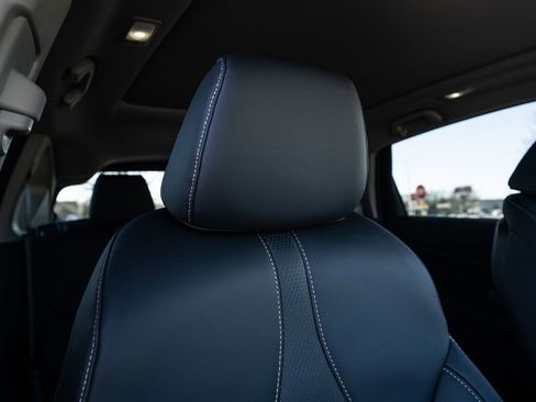 Certified 2025 Acura RDX w/ Technology Package image 20