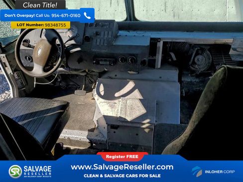 Used 2016 Ford E-350 and Econoline 350 Super Duty w/ A/C Prep Package image 11