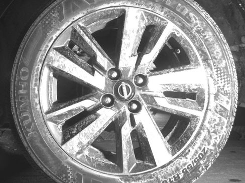 Used 2025 Nissan Versa SV image 14