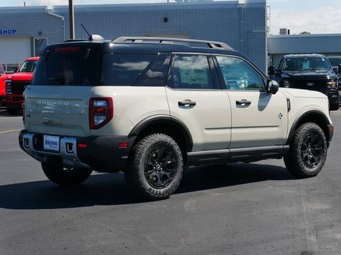 New 2025 Ford Bronco Sport Outer Banks w/ Sasquatch Outer Banks Package AWD/4WD image 7