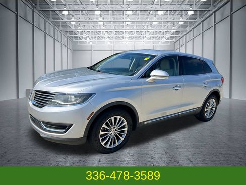 Used 2016 Lincoln MKX Select w/ Select Plus Package FWD image 1