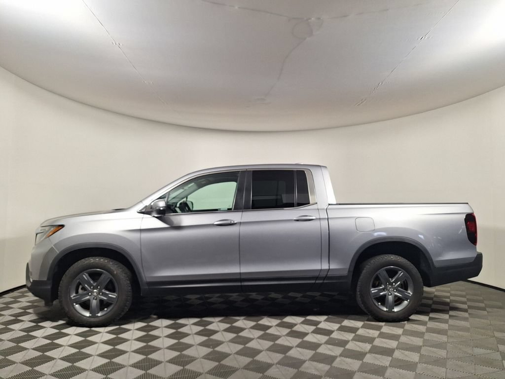 Certified 2023 Honda Ridgeline RTL image 8