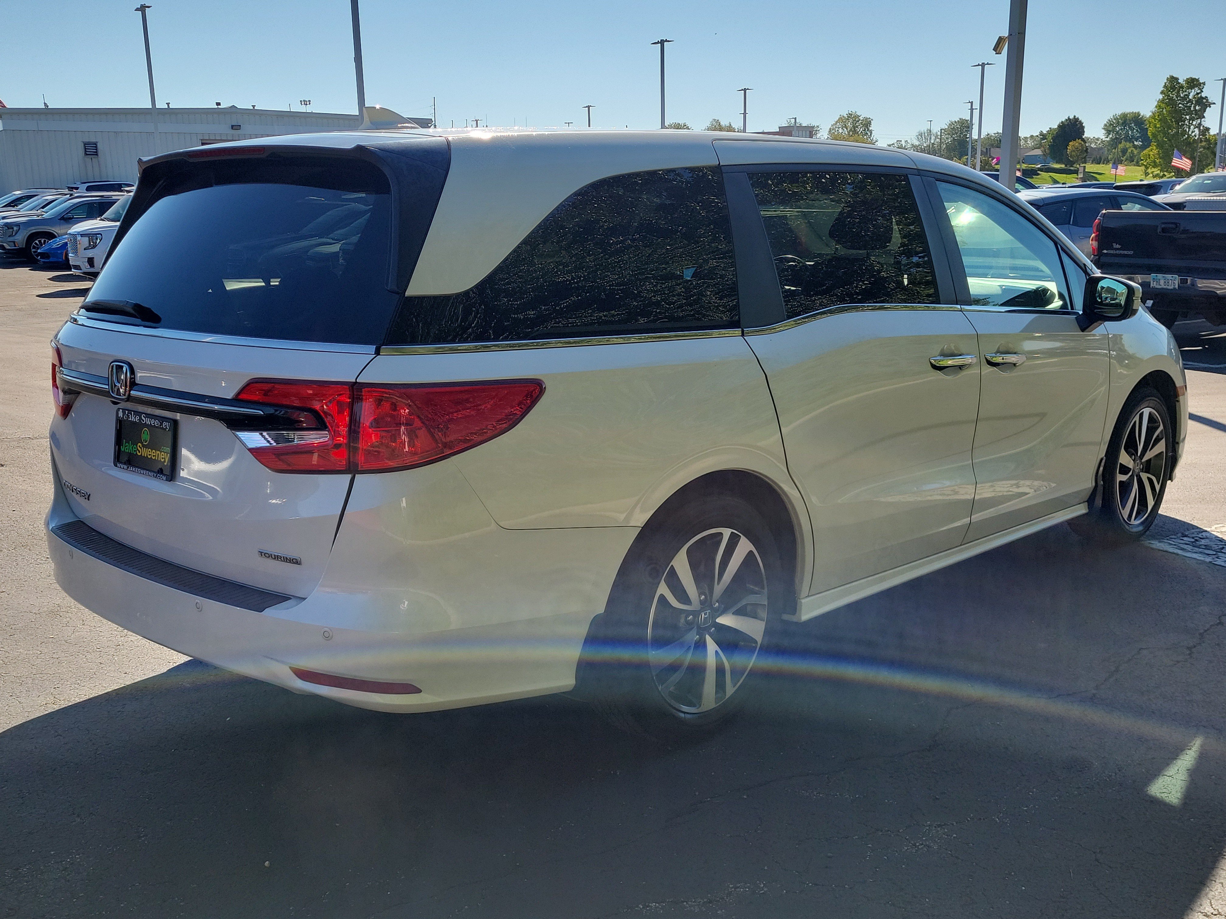 Used 2023 Honda Odyssey Touring image 4