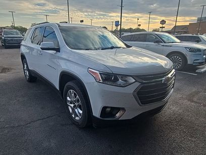 Used 2021 Chevrolet Traverse LT