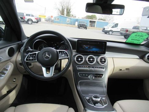 Used 2019 Mercedes-Benz C 300 4MATIC Sedan image 17