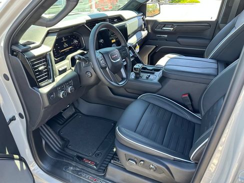 New 2026 GMC Sierra 1500 AT4X AWD/4WD image 7