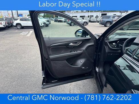 Used 2023 Buick Envision Essence w/ Technology Package I AWD/4WD image 11
