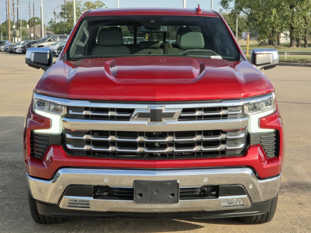 Used 2023 Chevrolet Silverado 1500 LTZ w/ LTZ Convenience Package II RWD image 3