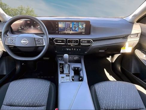 New 2027 Nissan Sentra SV FWD image 5