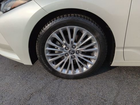 Used 2020 Toyota Avalon Limited w/ Advanced Safety Package FWD image 27