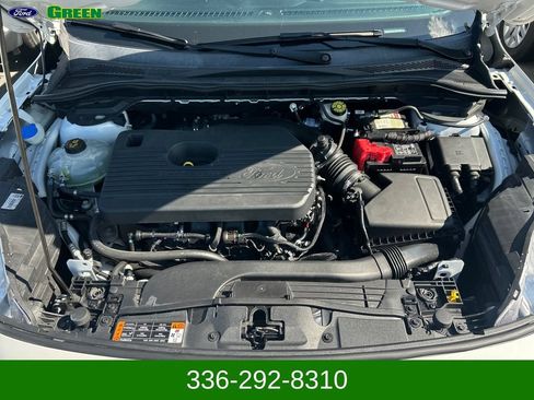 Used 2020 Ford Escape Titanium AWD/4WD image 25