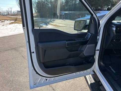 New 2025 Ford F150 Platinum w/ FX4 Off-Road Package image 19