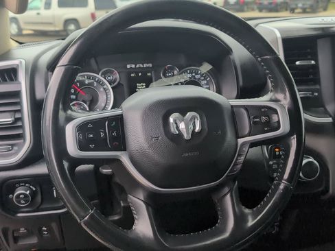 Used 2020 RAM 1500 Big Horn AWD/4WD image 20