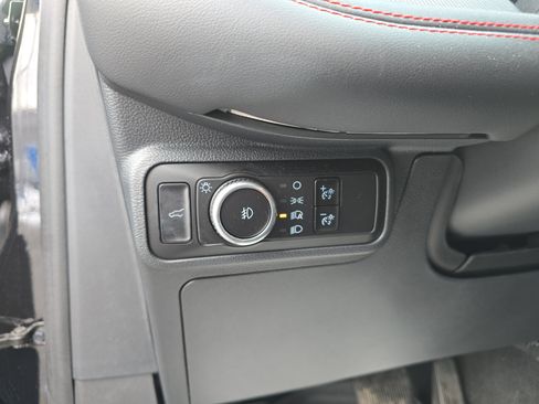 Used 2025 Ford Explorer ST image 19