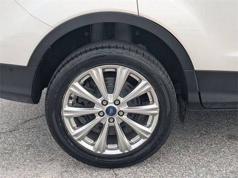 Used 2017 Ford Escape Titanium w/ Equipment Group 301A image 10