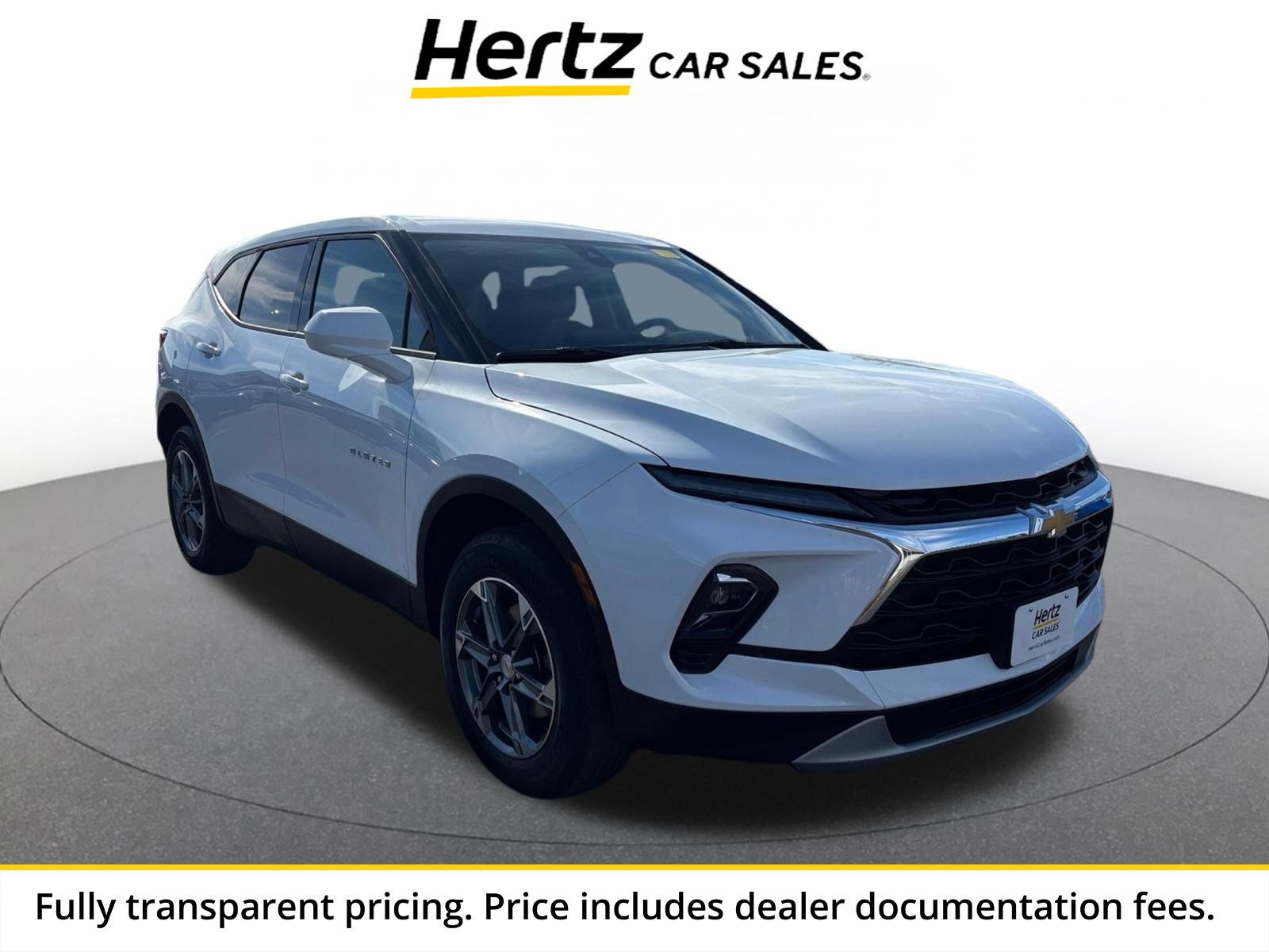 Used 2026 Chevrolet Blazer LT FWD image 1