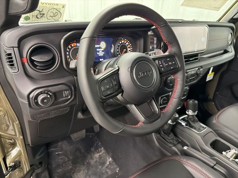 New 2026 Jeep Wrangler Unlimited Rubicon 392 image 18