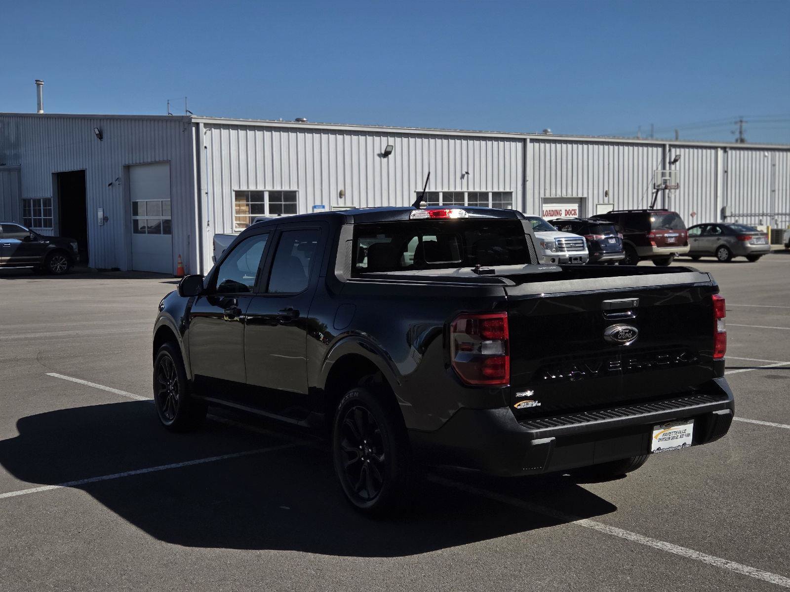 Used 2023 Ford Maverick Lariat w/ Black Appearance Package FWD image 5
