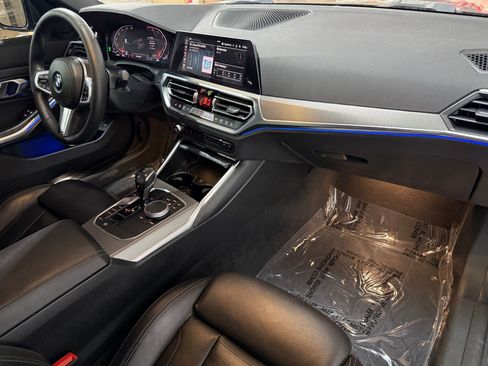 Used 2019 BMW 330i Sedan w/ M Sport Package RWD image 46