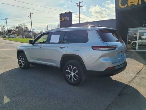 Used 2023 Jeep Grand Cherokee L Limited AWD/4WD image 9