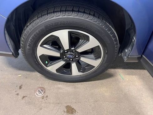 Used 2017 Subaru Forester 2.5i Limited w/ Popular Package #2 image 29