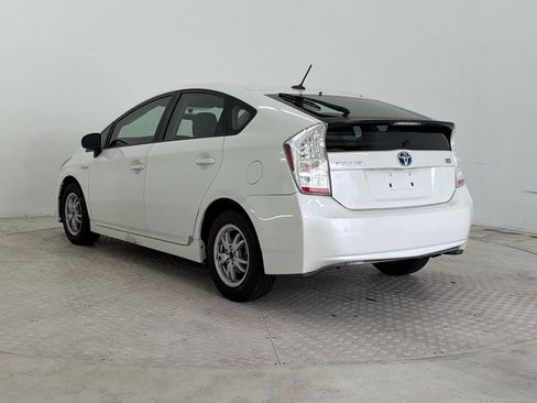 Used 2010 Toyota Prius FWD image 3