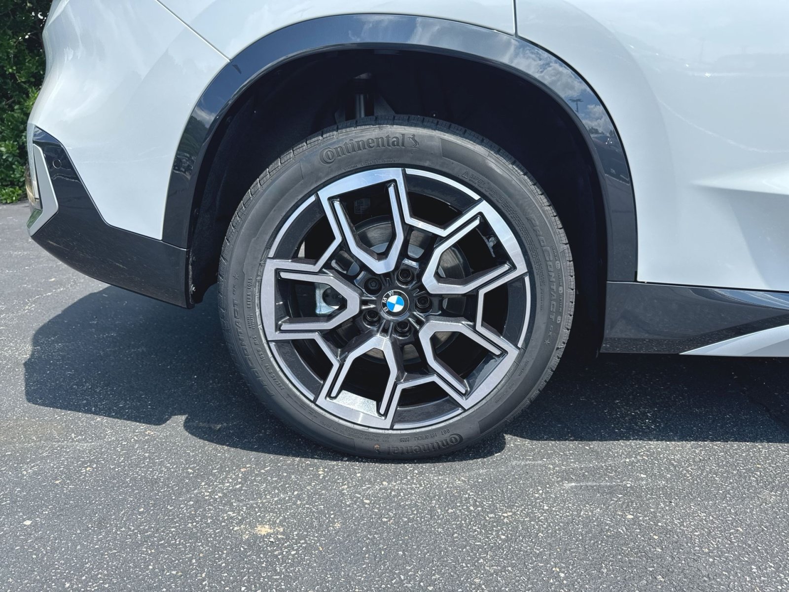 New 2026 BMW X1 xDrive28i w/ Technology Package AWD/4WD image 37