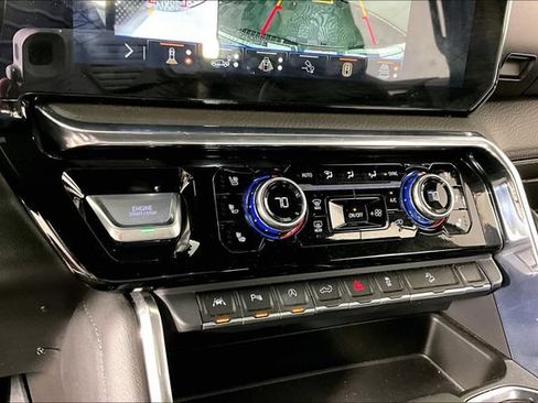 Used 2025 GMC Sierra 1500 Denali w/ Denali Reserve Package AWD/4WD image 14
