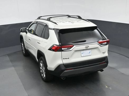 Used 2019 Toyota RAV4 Limited w/ Carpet Mat Package AWD/4WD image 60